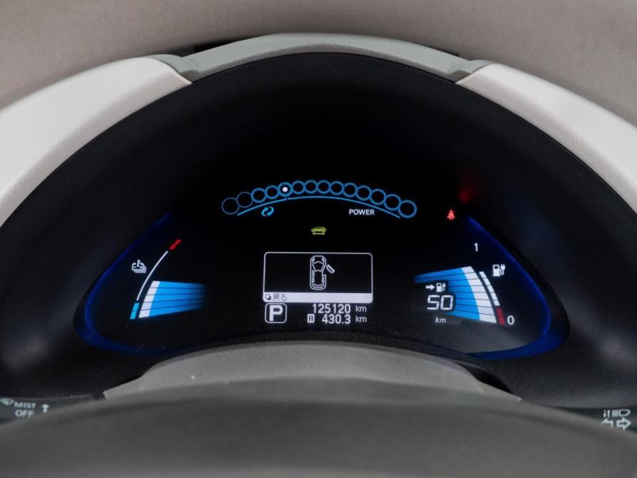 Nissan Leaf I (ZE0/AZE0) Тюмень  - изображение 13