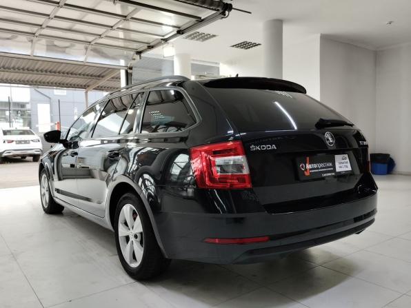 Skoda Octavia III (A7) Рестайлинг с пробегом 2019 года, цена 2 600 000 рублей, 189258 км, универсал, Автокод Объявления