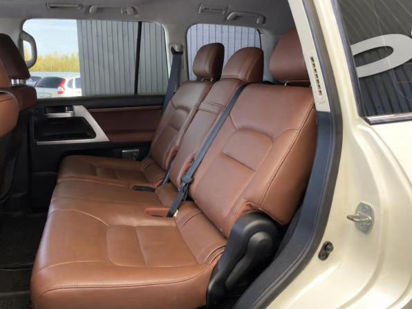 Toyota Land Cruiser 200 Series Рестайлинг 2 с пробегом 2017 года, цена 7 677 000 рублей, 74541 км, внедорожник, Автокод Объявления