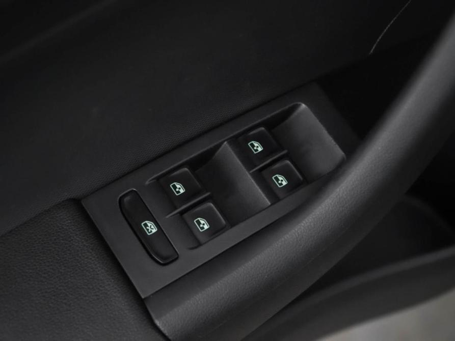 Skoda Rapid I Рестайлинг Москва  - изображение 17