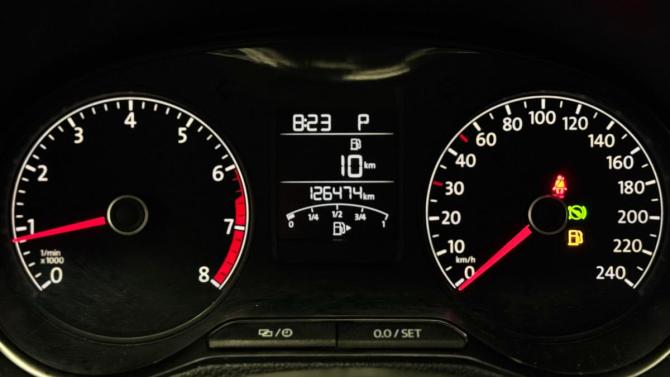 Volkswagen Polo V Рестайлинг с пробегом 2015 года, цена 885 000 рублей, 126474 км, седан, Автокод Объявления