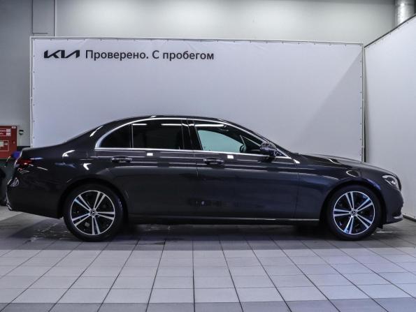 Mercedes-Benz E-Класс V (W213 S213 C238) Рестайлинг с пробегом 2021 года, цена 4 350 000 рублей, 52121 км, седан, Автокод Объявления