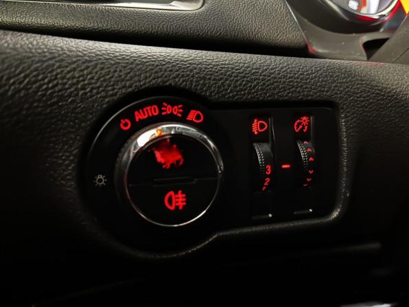 Opel Astra J с пробегом 2010 года, цена 489 900 рублей, 244000 км, хэтчбек, Автокод Объявления