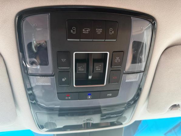 Hyundai Staria I с пробегом 2021 года, цена 4 799 000 рублей, 65706 км, минивэн, Автокод Объявления