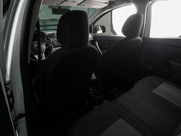 Renault Logan II Рестайлинг с пробегом 2022 года, цена 1 230 000 рублей, 91332 км, седан, Автокод Объявления