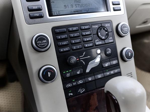 Volvo XC70 II с пробегом 2008 года, цена 1 148 000 рублей, 220146 км, универсал, Автокод Объявления