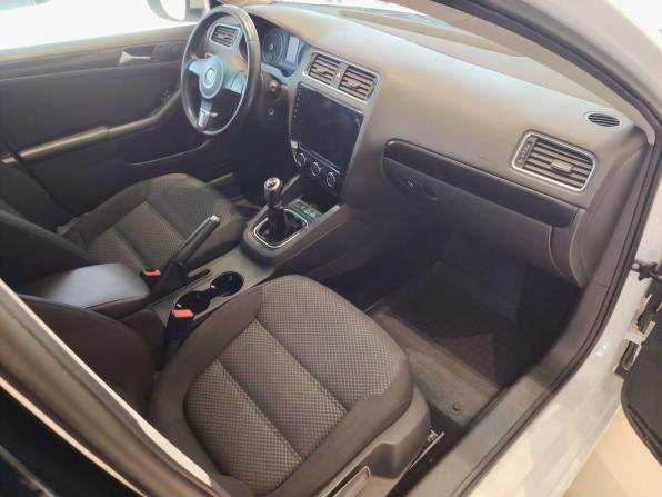 Volkswagen Jetta VI с пробегом 2014 года, цена 980 000 рублей, 110613 км, седан, Автокод Объявления