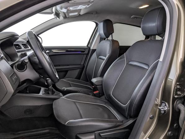 Renault Arkana I с пробегом 2019 года, цена 1 650 000 рублей, 87081 км, внедорожник, Автокод Объявления