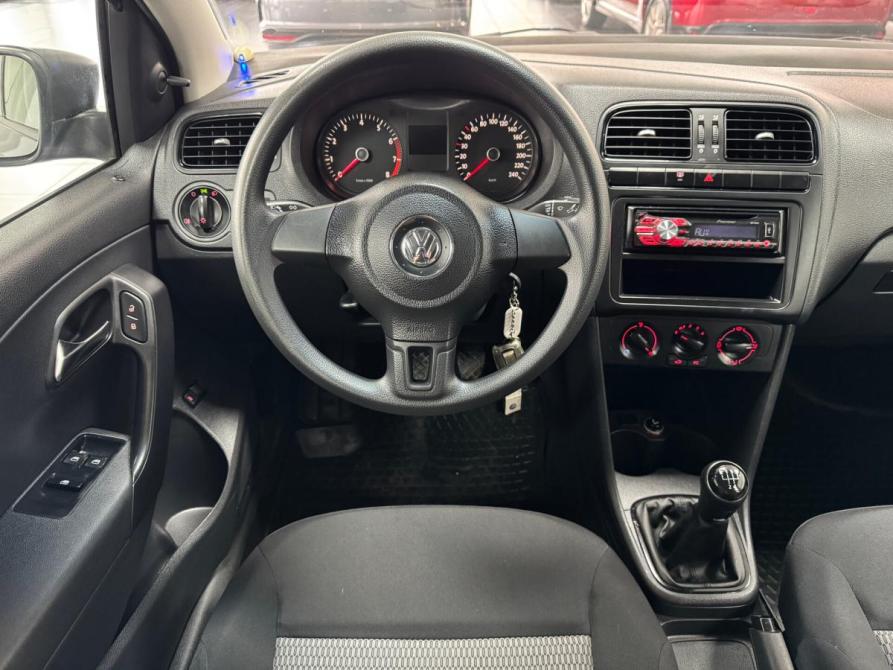 Volkswagen Polo V Киров  - изображение 13