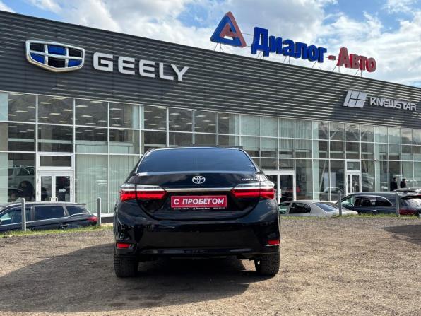 Toyota Corolla XI (E160 E170 E180) Рестайлинг 1 с пробегом 2016 года, цена 1 290 000 рублей, 93000 км, седан, Автокод Объявления