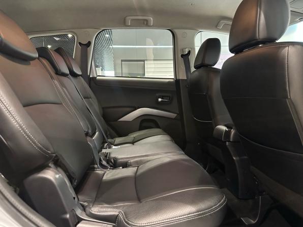 Mitsubishi Outlander II Рестайлинг с пробегом 2012 года, цена 1 220 000 рублей, 181500 км, внедорожник, Автокод Объявления