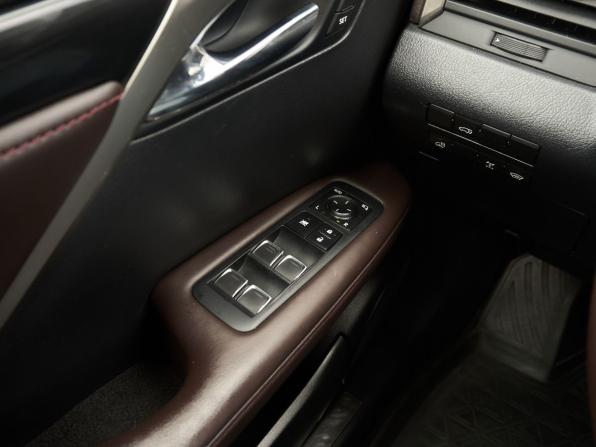 Lexus RX IV с пробегом 2018 года, цена 3 823 000 рублей, 145672 км, внедорожник, Автокод Объявления