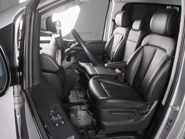 Hyundai Staria I с пробегом 2022 года, цена 5 270 000 рублей, 25365 км, минивэн, Автокод Объявления