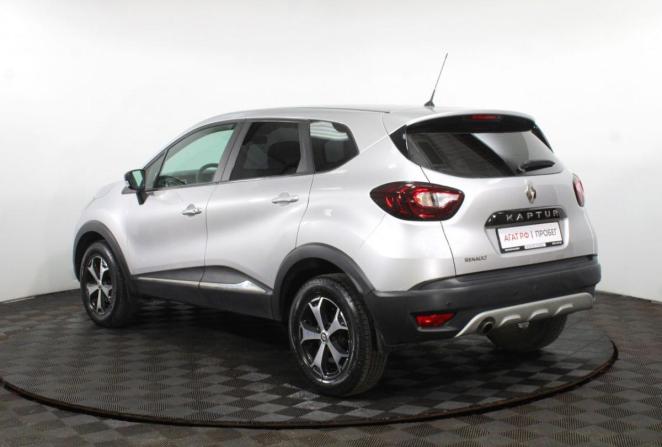 Renault Kaptur I Рестайлинг с пробегом 2020 года, цена 1 475 000 рублей, 119219 км, внедорожник, Автокод Объявления