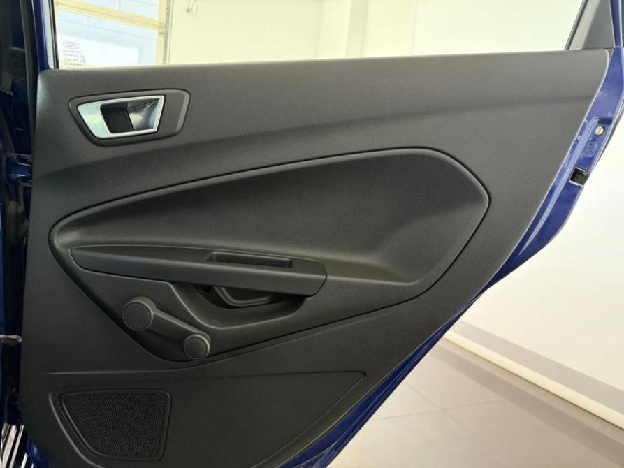 Ford Fiesta Mk6 Рестайлинг Подольск  - изображение 16