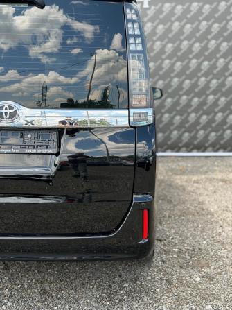 Toyota Voxy III (R80) с пробегом 2014 года, цена 1 450 000 рублей, 136390 км, минивэн, Автокод Объявления
