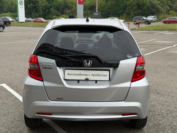 Honda Fit II с пробегом 2011 года, цена 850 000 рублей, 130736 км, хэтчбек, Автокод Объявления