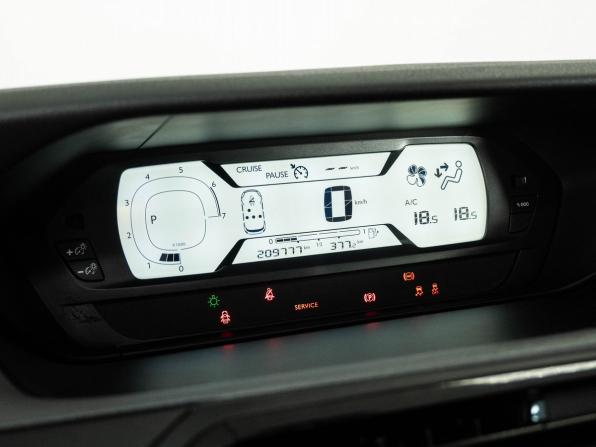 Citroen C4 Picasso II с пробегом 2015 года, цена 890 000 рублей, 209776 км, компактвэн, Автокод Объявления
