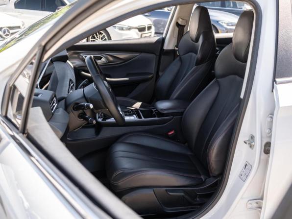 BAIC U5 Plus с пробегом 2023 года, цена 1 049 000 рублей, 150471 км, седан, Автокод Объявления