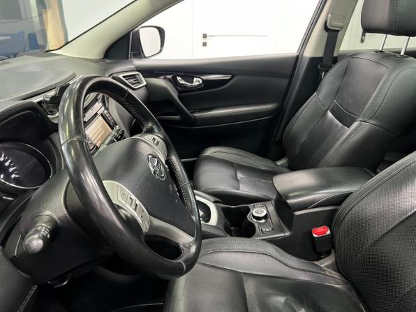 Nissan Qashqai II с пробегом 2014 года, цена 1 099 000 рублей, 311800 км, внедорожник, Автокод Объявления