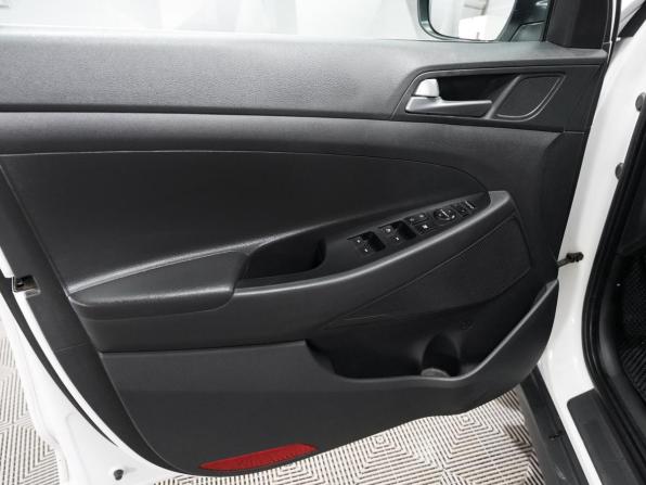 Hyundai Tucson III с пробегом 2017 года, цена 2 022 000 рублей, 141967 км, внедорожник, Автокод Объявления