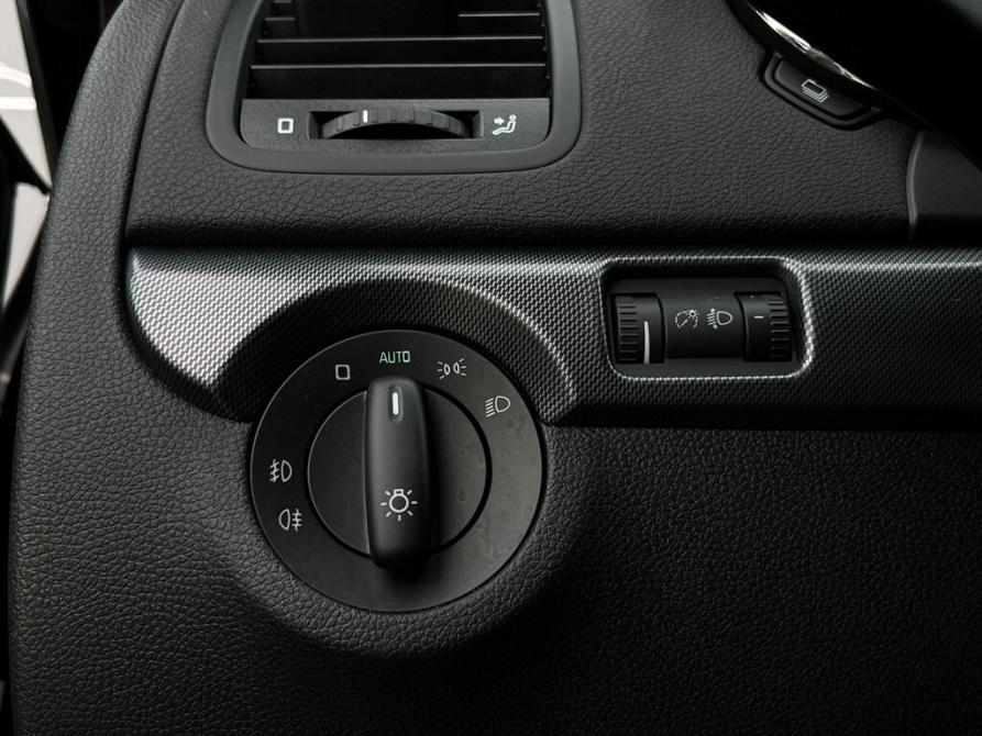 Skoda Yeti I Рестайлинг Санкт-Петербург  - изображение 19