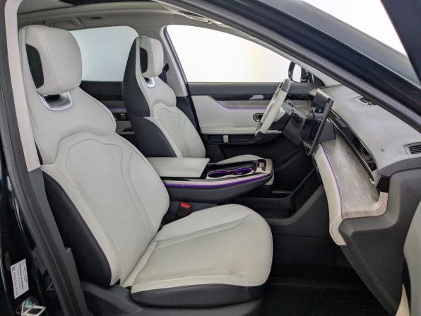 JETOUR DASHING I с пробегом 2024 года, цена 2 250 000 рублей, 25933 км, внедорожник, Автокод Объявления