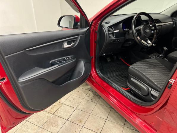 Kia Rio IV с пробегом 2017 года, цена 1 199 000 рублей, 107837 км, седан, Автокод Объявления
