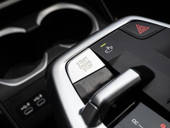 BMW X1 III (U11/U12) с пробегом 2024 года, цена 4 550 000 рублей, 27101 км, внедорожник, Автокод Объявления