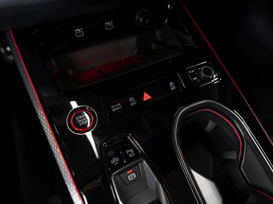Audi A6 VI (C9) Москва  - изображение 30
