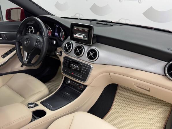 Mercedes-Benz CLA I (C117 X117) с пробегом 2014 года, цена 1 854 000 рублей, 131308 км, седан, Автокод Объявления