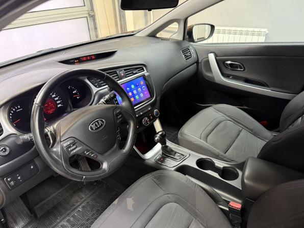 Kia Ceed II Рестайлинг с пробегом 2017 года, цена 1 450 000 рублей, 92185 км, универсал, Автокод Объявления