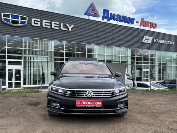 Volkswagen Passat B8 с пробегом 2019 года, цена 2 195 000 рублей, 241690 км, универсал, Автокод Объявления