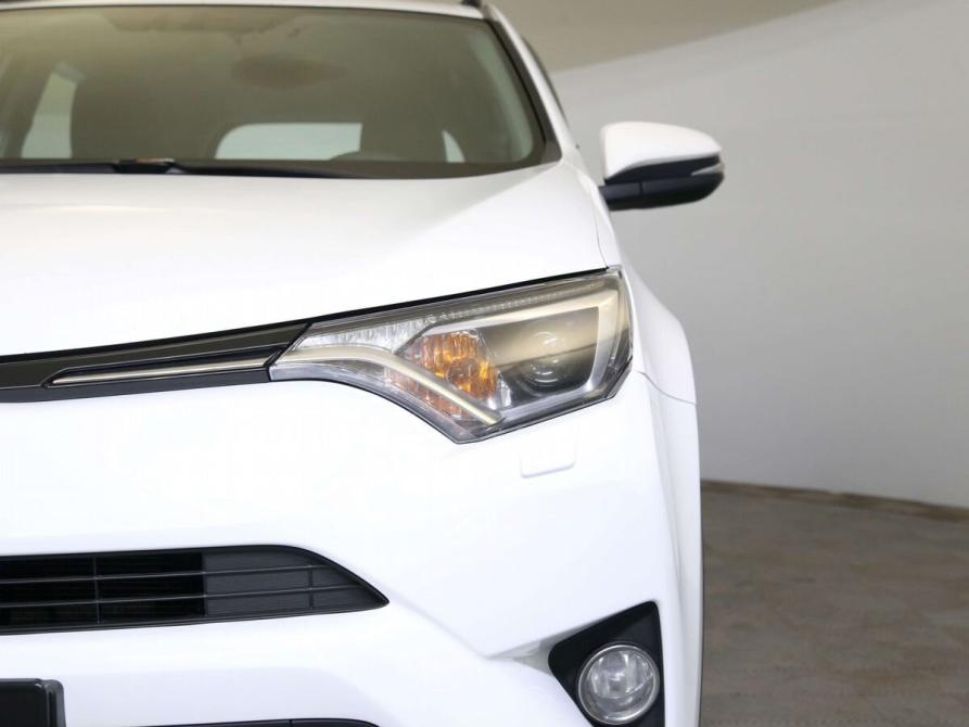 Toyota RAV4 IV (XA40) Рестайлинг Санкт-Петербург  - изображение 9