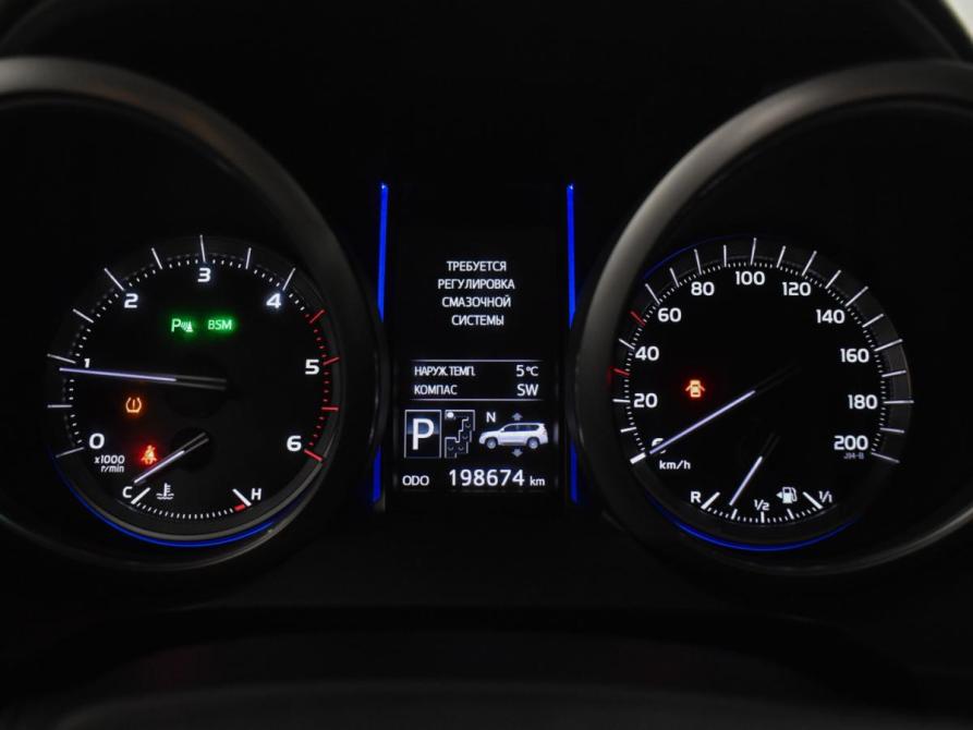 Toyota Land Cruiser Prado 150 Series Рестайлинг 1 Санкт-Петербург  - изображение 24