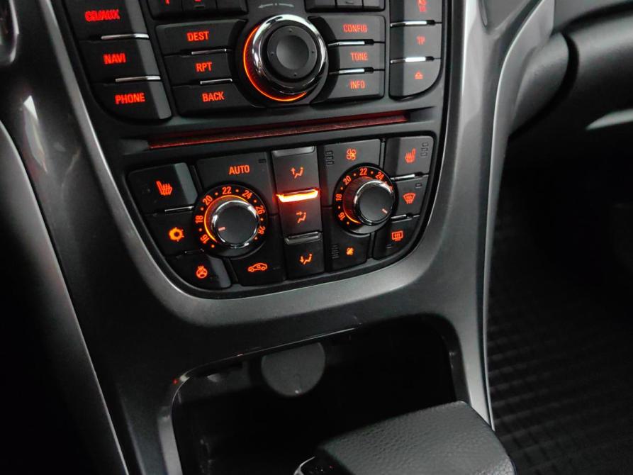 Opel Astra J Рестайлинг Подольск  - изображение 15