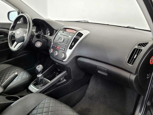 Kia Ceed I Рестайлинг с пробегом 2010 года, цена 655 000 рублей, 98753 км, хэтчбек, Автокод Объявления