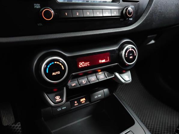 Kia Rio IV с пробегом 2019 года, цена 1 448 000 рублей, 115000 км, хэтчбек, Автокод Объявления