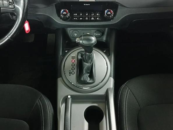 Kia Sportage III Рестайлинг с пробегом 2015 года, цена 1 399 000 рублей, 146000 км, внедорожник, Автокод Объявления
