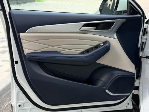 Haval F7x I Рестайлинг с пробегом 2022 года, цена 2 290 000 рублей, 36324 км, внедорожник, Автокод Объявления