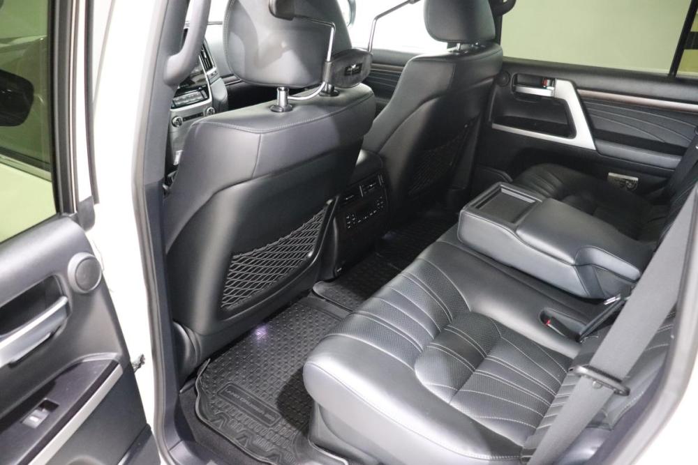 Toyota Land Cruiser 200 Series Рестайлинг 2 Иркутск  - изображение 19