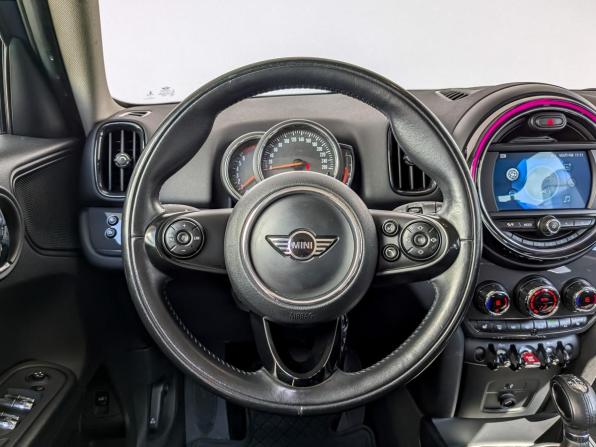 Mini Countryman II с пробегом 2018 года, цена 1 900 000 рублей, 103996 км, внедорожник, Автокод Объявления