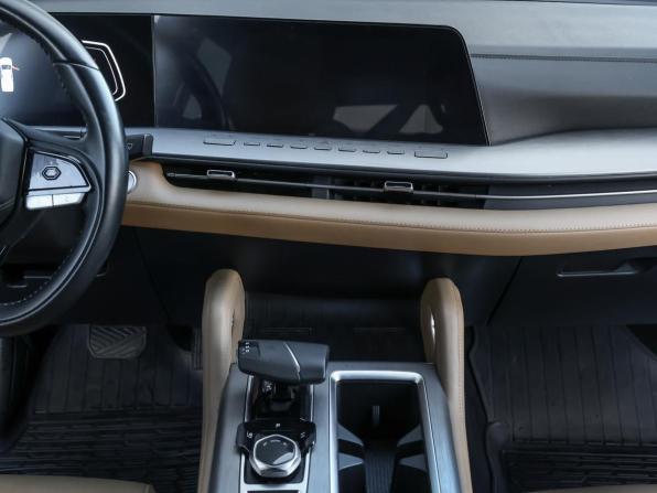 Changan Hunter Plus с пробегом 2023 года, цена 2 598 000 рублей, 58000 км, offers.body_type.unknown, Автокод Объявления