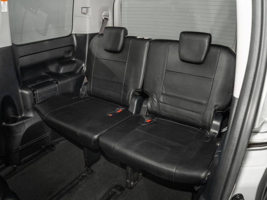 Toyota Noah III (R80) Иркутск  - изображение 8
