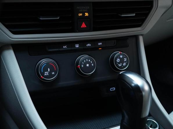 Volkswagen Jetta VII с пробегом 2020 года, цена 1 957 077 рублей, 87704 км, седан, Автокод Объявления