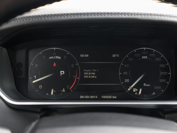 Land Rover Range Rover IV с пробегом 2014 года, цена 3 060 000 рублей, 198244 км, внедорожник, Автокод Объявления