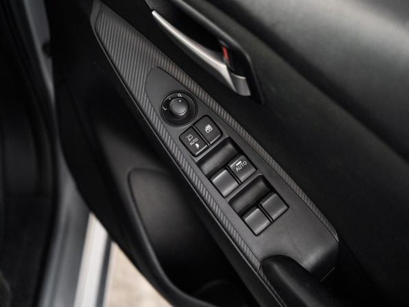 Mazda Demio IV (DJ) с пробегом 2017 года, цена 825 000 рублей, 259613 км, хэтчбек, Автокод Объявления
