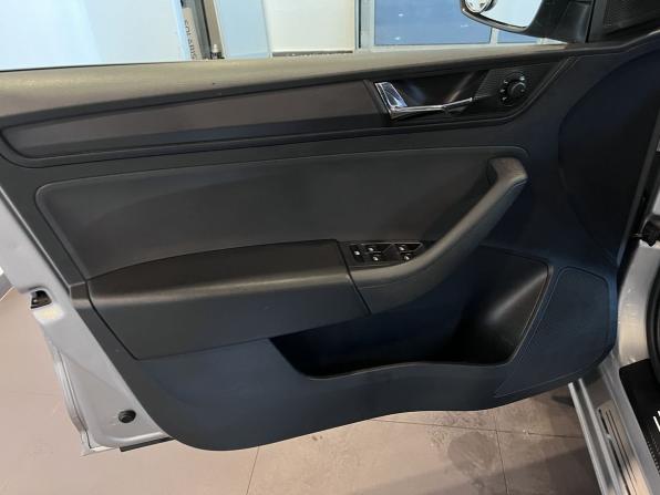 Skoda Rapid II с пробегом 2021 года, цена 1 699 000 рублей, 87407 км, лифтбек, Автокод Объявления