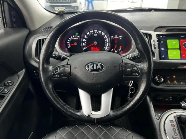 Kia Sportage III Рестайлинг с пробегом 2015 года, цена 1 260 000 рублей, 240000 км, внедорожник, Автокод Объявления