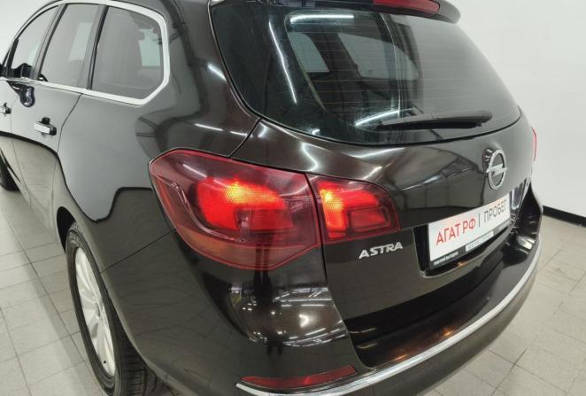 Opel Astra J Рестайлинг с пробегом 2013 года, цена 700 000 рублей, 159944 км, хэтчбек, Автокод Объявления